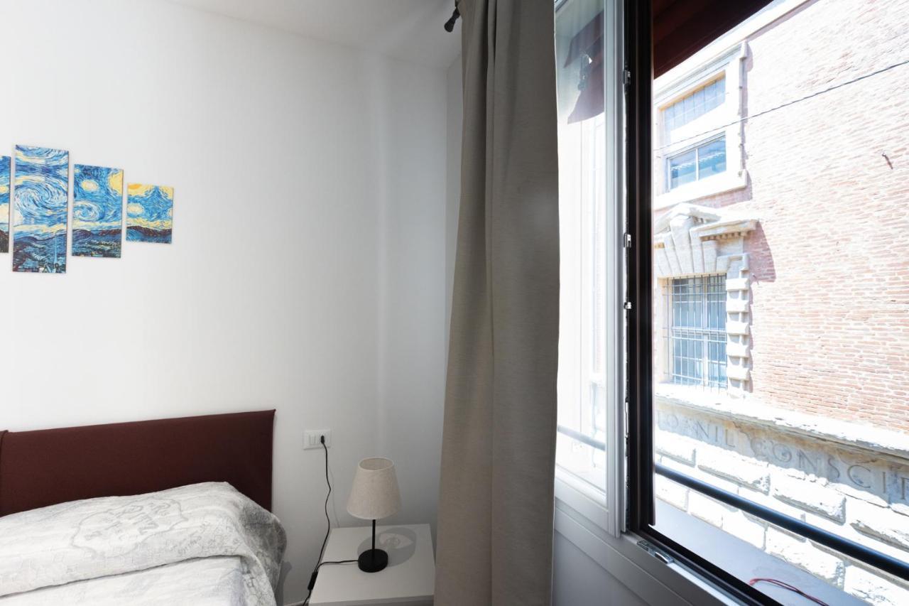 Goito 4, Bologna By Short Holidays Ngoại thất bức ảnh