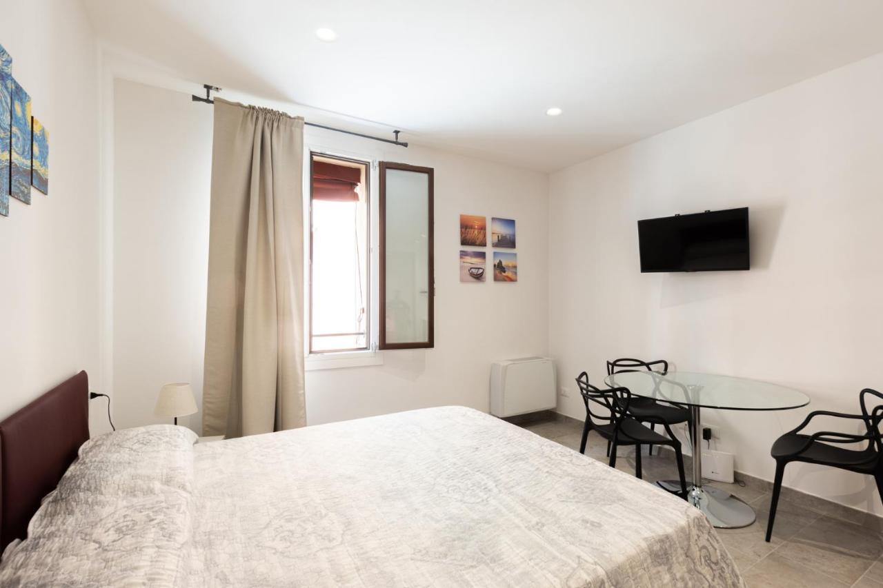 Goito 4, Bologna By Short Holidays Ngoại thất bức ảnh